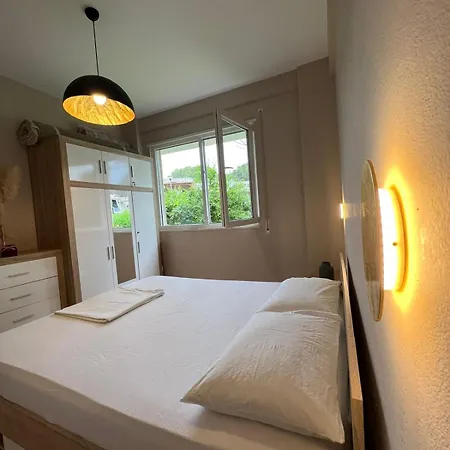 Deja Blue House Bay Of Lalzi Gjiri Lalzit Feriehus *